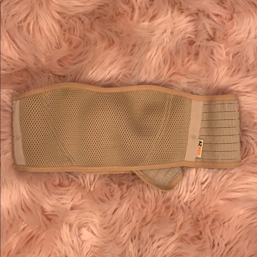 Maternity belly support band
